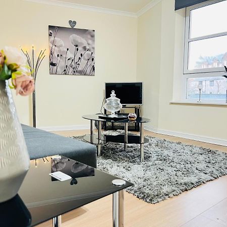 Peaceful 2 Bedroom Flat With Free Parking Edinburgh Luaran gambar